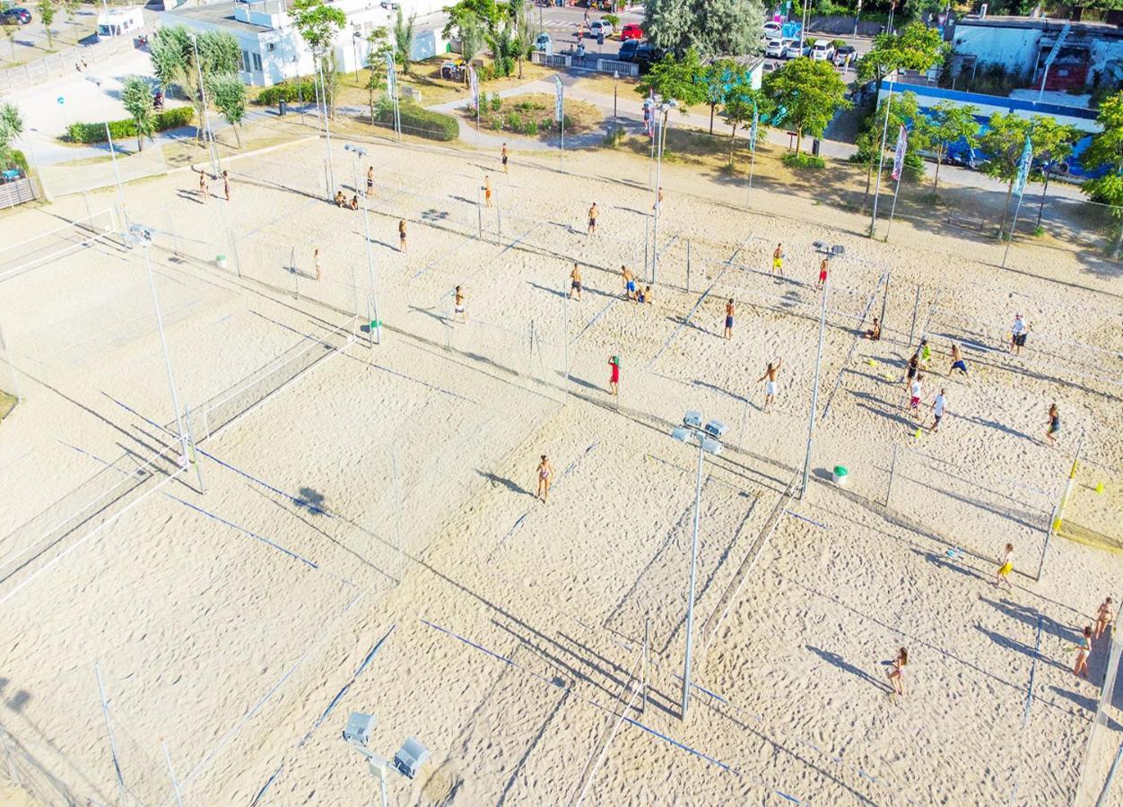 Hotel Paloma Beach Front Chiringuitos Time Rimini Eksteriør billede